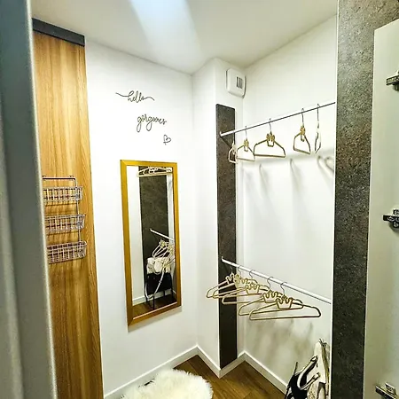 Apartament Hortensia Garden *