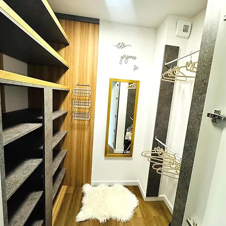 Apartament Hortensia Garden Radom